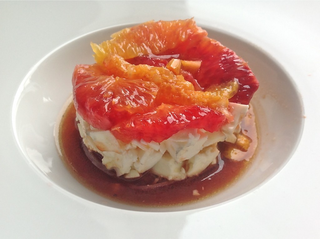 Hapje van bloedsinaasappel, feta en rode ui - Truitjeroermeniet.be